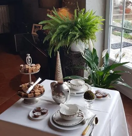 La Revetizon Bed and Breakfast 3*