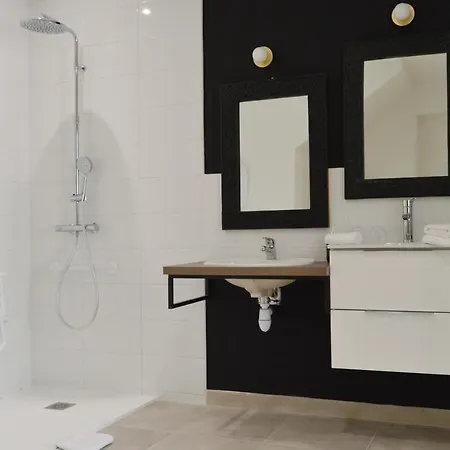 La Revetizon Bed and Breakfast 3*