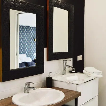 La Revetizon Bed and Breakfast 3*