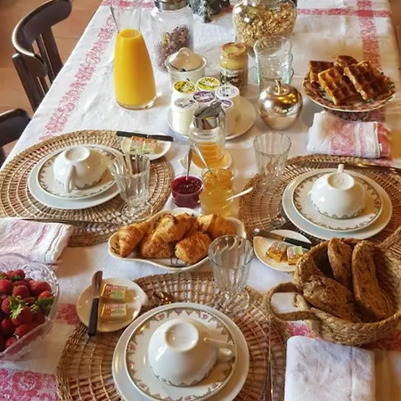 La Revetizon Bed and Breakfast